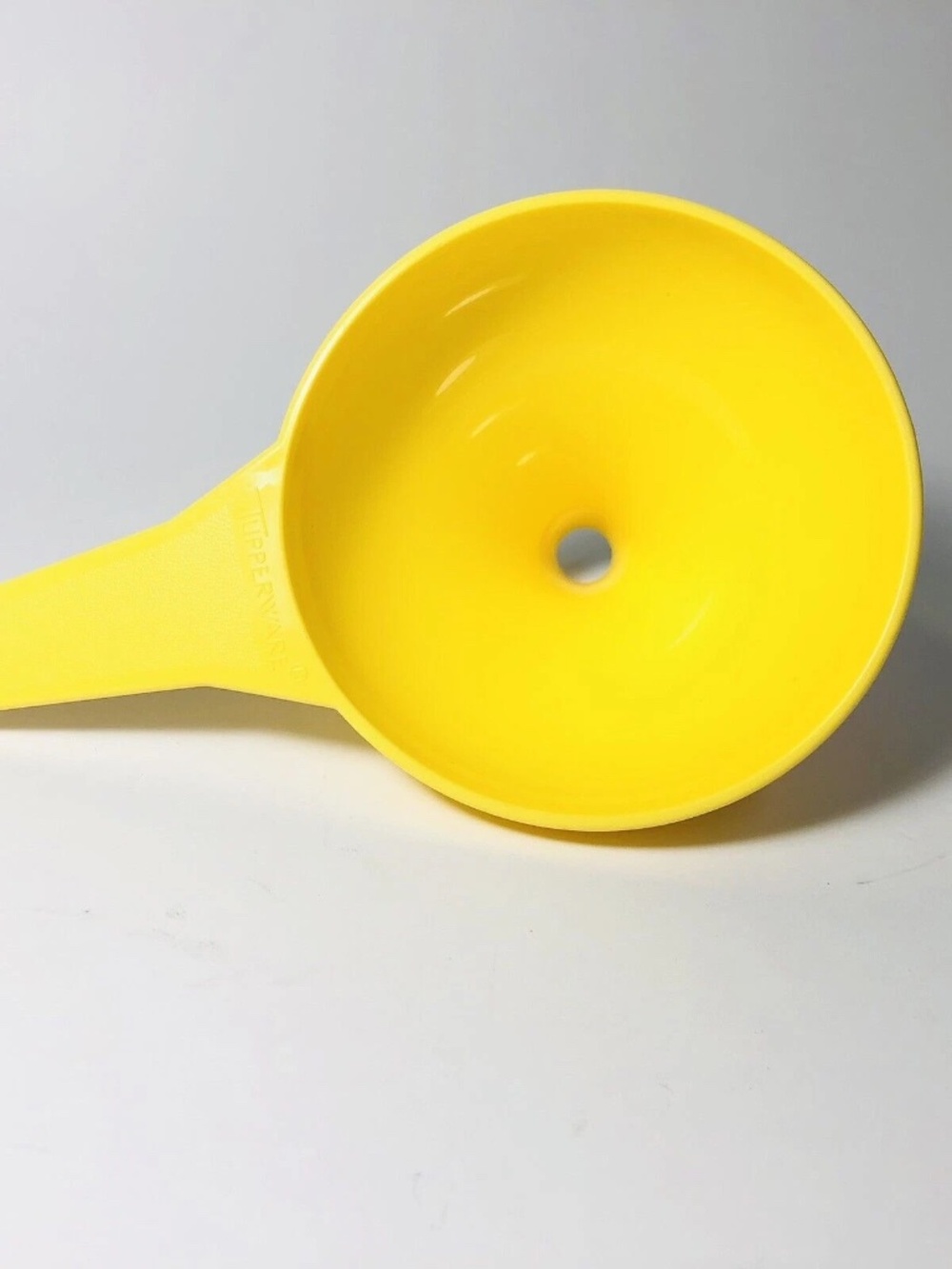 Tupperware Yellow Funnel 1227A-2
